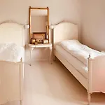 Casa vacanze Beachhotel Atmosphere With Stunning Seaview 4*
