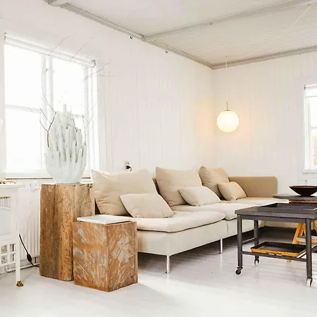 Beachhotel Atmosphere With Stunning Seaview Holiday home Idestrup