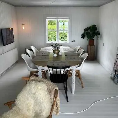 Beachhotel Atmosphere With Stunning Seaview Feriehus 4*